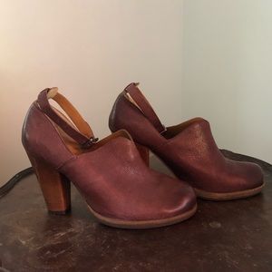 Kirk-ease Paulette Pump